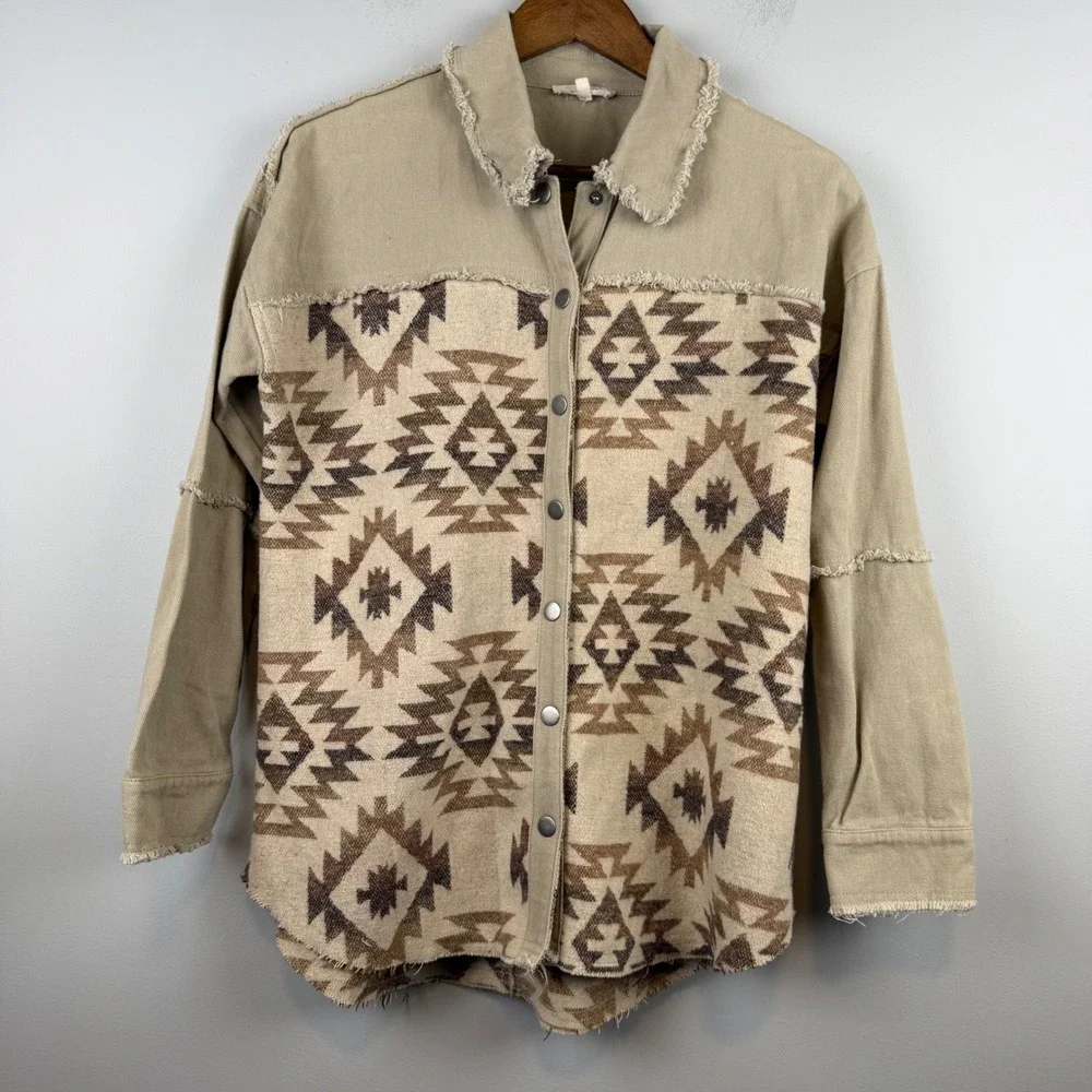 Mystree Southwestern Aztec Print Shacket Womens Small Frayed Hem Cowgirl Rustic